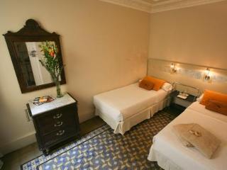 Vrabac Guesthouse Barcelona Ngoại thất bức ảnh